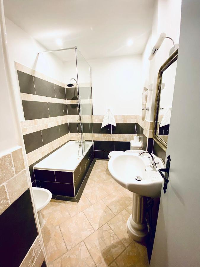 Serves-sur-Rhône Chateau De Fontager מראה חיצוני תמונה